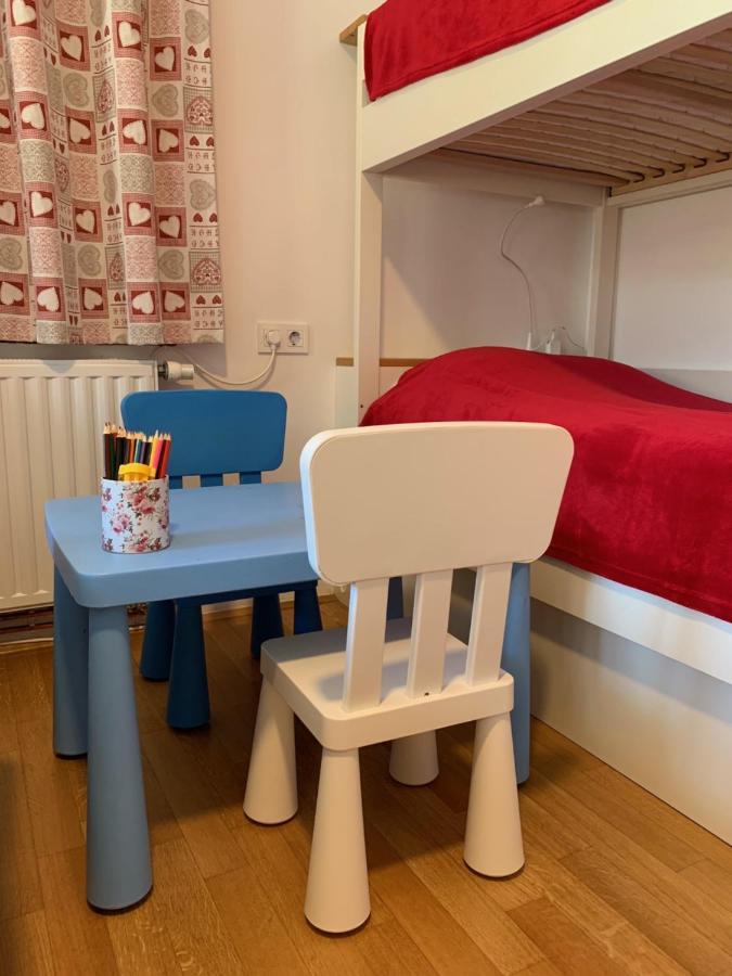 Pritlicni Apartma Hribovc Z Atrijem Kranjska Gora Buitenkant foto